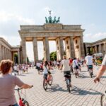 KLM en GetYourGuide slaan handen ineen
